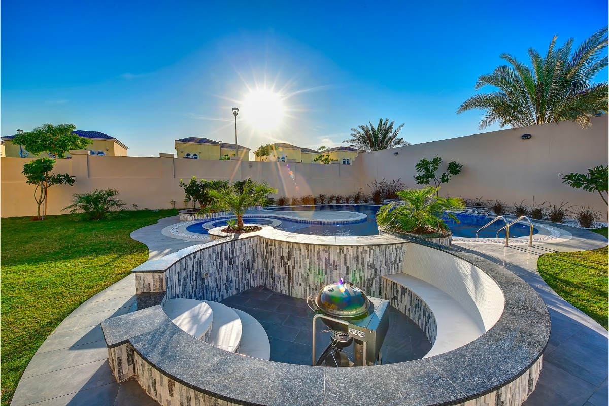 Swimming pool build by Pools R Us Dubai