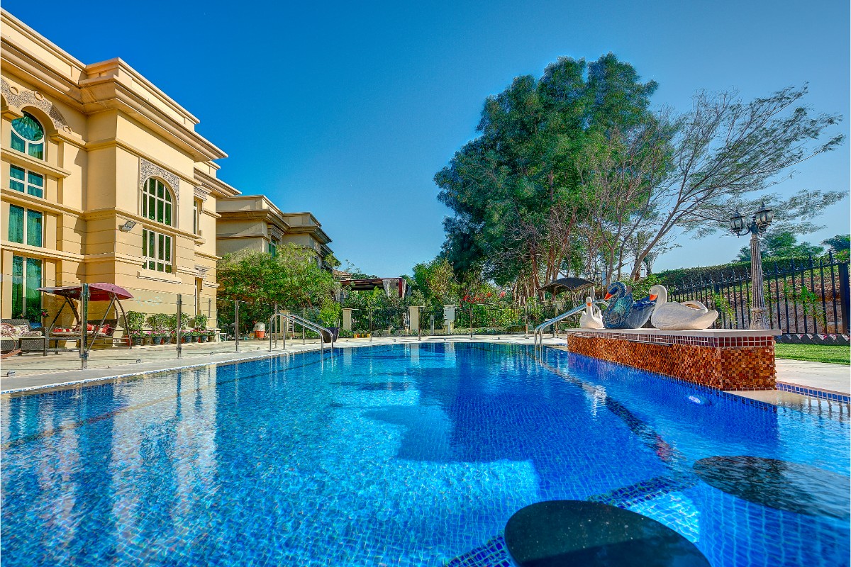 Pool design and build by Pools R Us